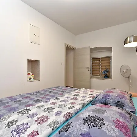 Apartment Fuer 4 Personen Ca 45 Qm In Loborika, Istrien Suedkueste Von Istrien Loborika