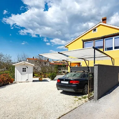 Fuer 4 Personen Ca 45 Qm In Loborika, Istrien Suedkueste Von Istrien Apartment *